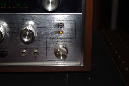 QR4500 decoder and channel light