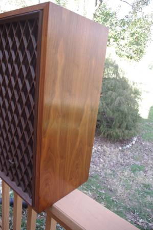 Deep walnut veneer on the Nova 8