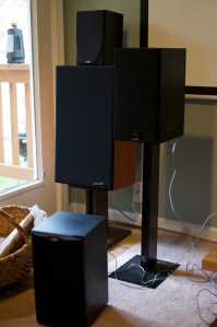 All the bookshelf speakers together. Clockwise starting from the stand: Celestion SL6 si, B&W DM601, Polk Monitor 7, Paradigm Atom